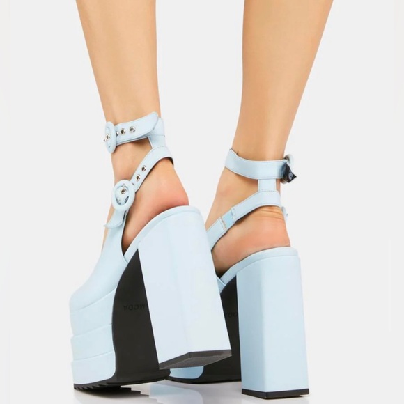 Lamoda Video Games Extreme Platform Heeled Shoes. Light Blue. Size 10. - Picture 9 of 9